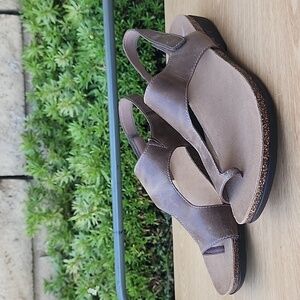 Dansko 42 Reece Stone Waxy Burnished Sandal leather slingback cork comfort taupe